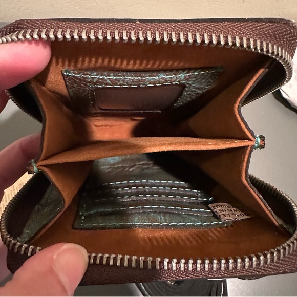 Patricia Nash Turquoise and Brown Embossed Leather crossbody Bag. - Picture 3 of 4